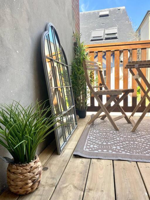 Studio Avec Terrasse A Deauville Exterior foto